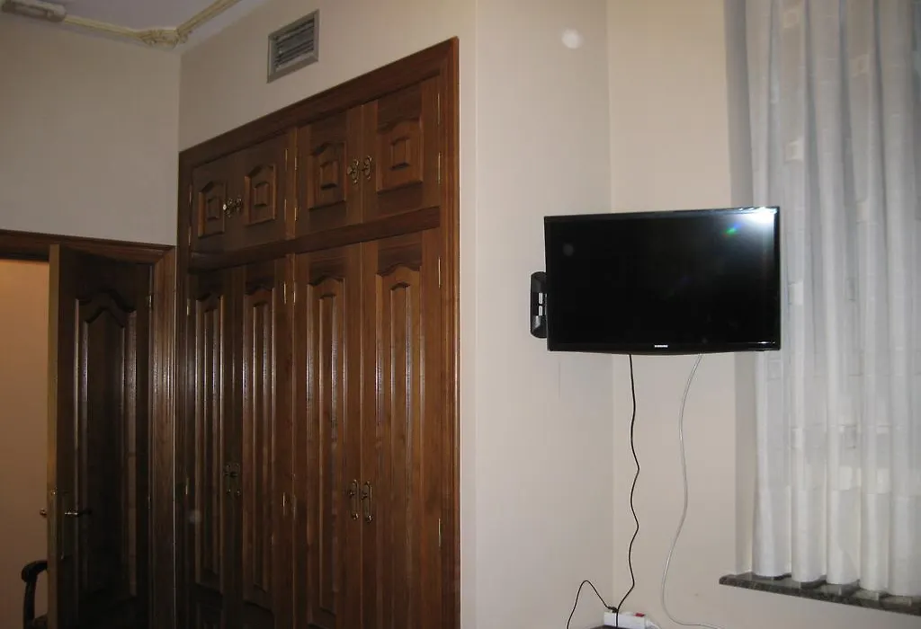 Hostal Granada-1