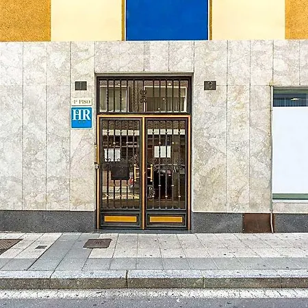 Hostal Uría-2